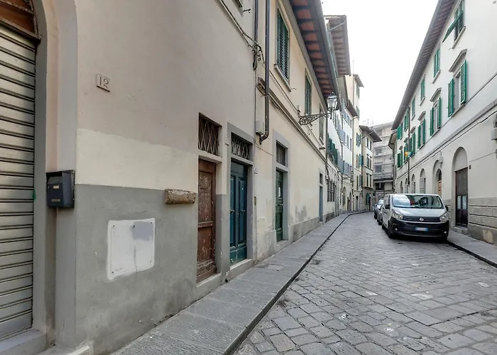 Maddalena Apartment By Mamo Florence